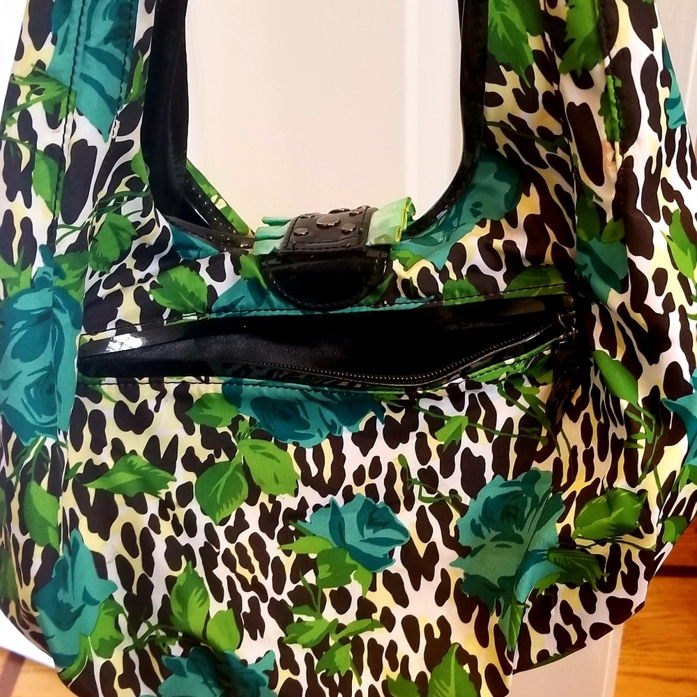 betseyville by Betsey Johnson green floral shoulde